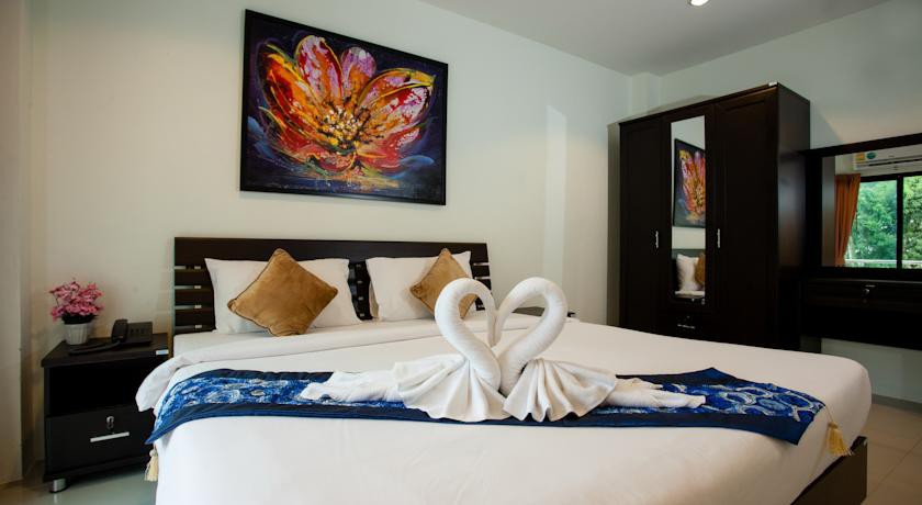 The Wave Hotel Patong 13/73