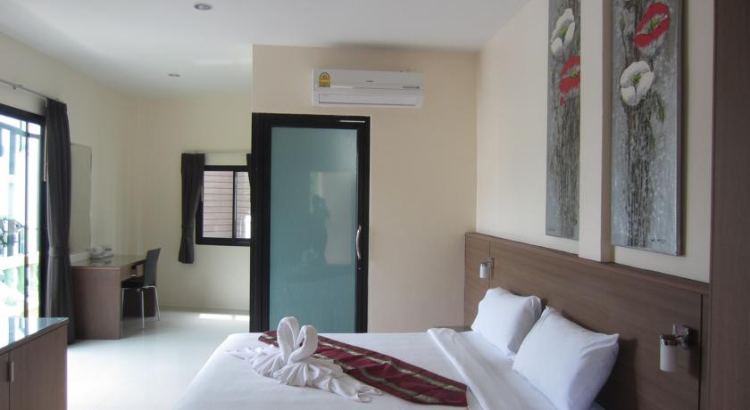 The Wave Hotel Patong 20/73