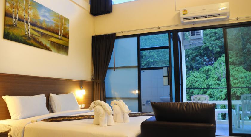 The Wave Hotel Patong 11/73