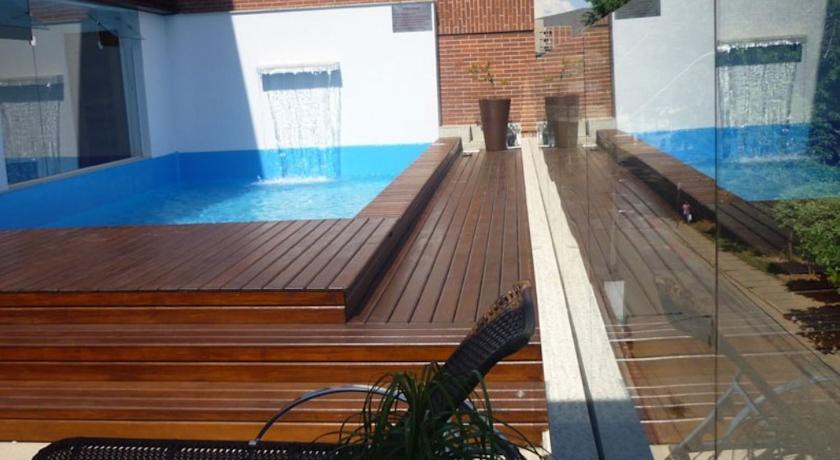 HOTEL METROPOLITANO 18/26