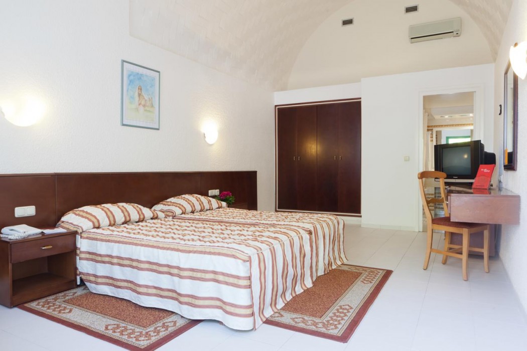 El Mouradi Club Kantaoui Couples and Families Only 19/105