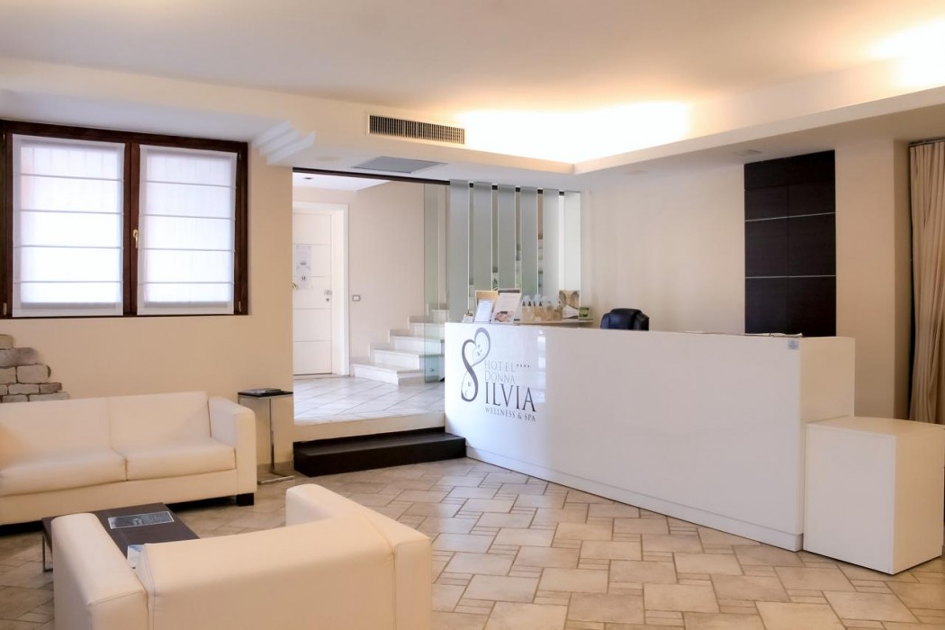Lobby at AHG Donna Silvia Wellness Hotel, MANERBA DEL GARDA