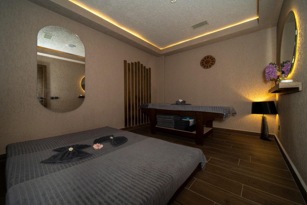 Ambrosia Hotel Beach & Spa 30/70