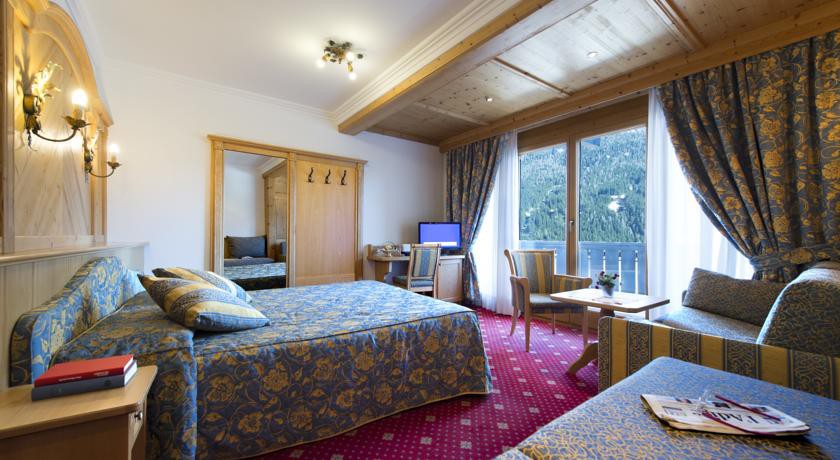 ALPEN HOTEL CORONA 8/58