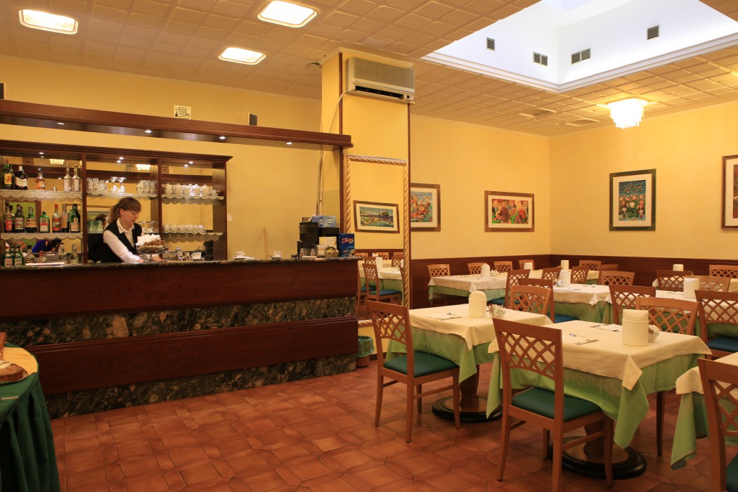 Hotel Calabresi 26/48