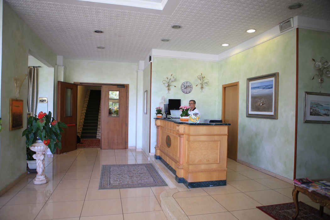 Hotel Calabresi 5/48