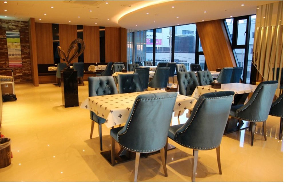 GUWOL HOTEL 23/53