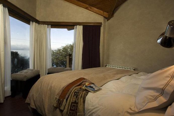 BAHIA PARAISO LUXURY SUITES 11/57