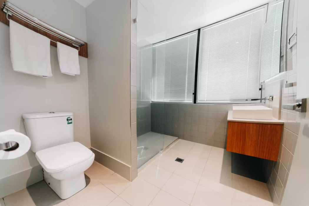 Clarion Hotel Townsville 6/27