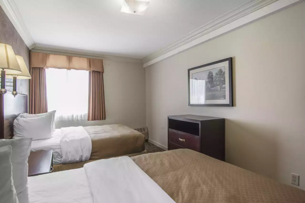 Quality Inn & Suites High Level, AB 7/16
