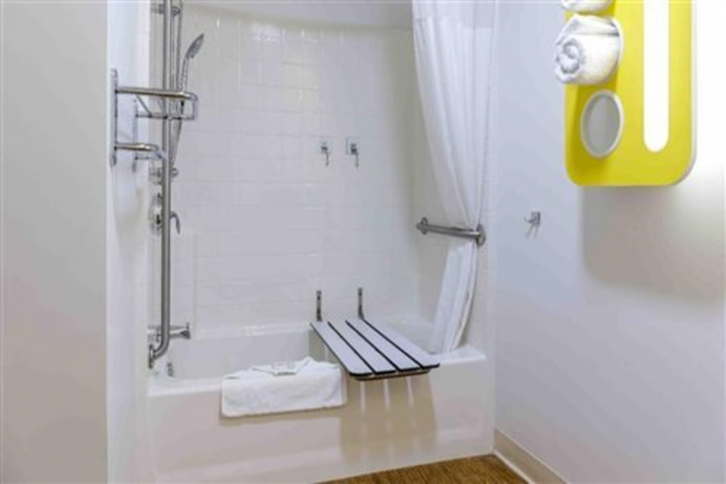 Motel6 Swift Current Sk 13/44
