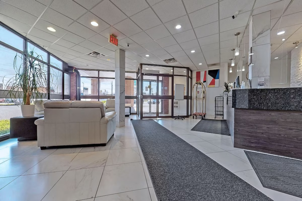 Ramada by Wyndham Arnprior 4/27