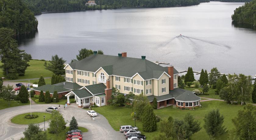 Auberge du Lac-a-l'Eau-Claire 1/28