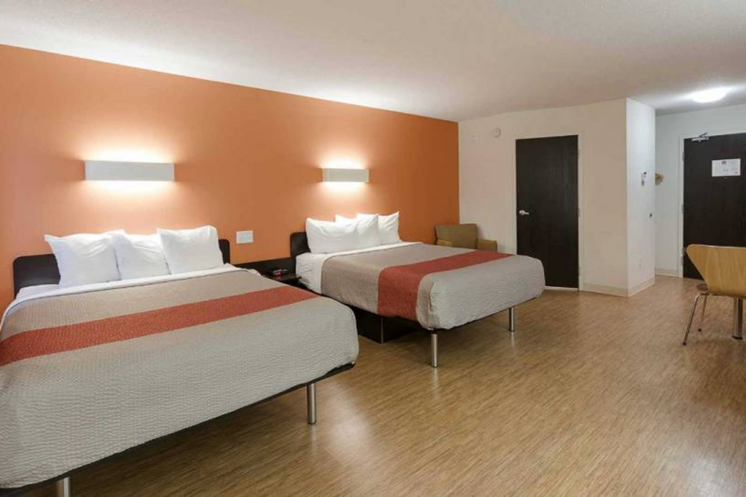 Motel6 Brandon, MB 14/46