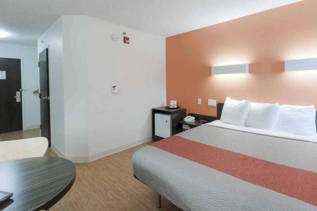 Motel6 Brandon, MB 13/46