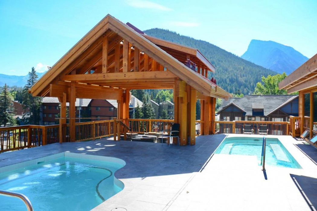 Moose Hotel And Suites 30/66
