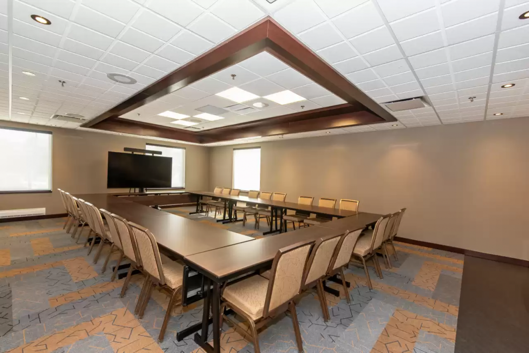 Quality Inn and Suites Val d Or, QC 9/15