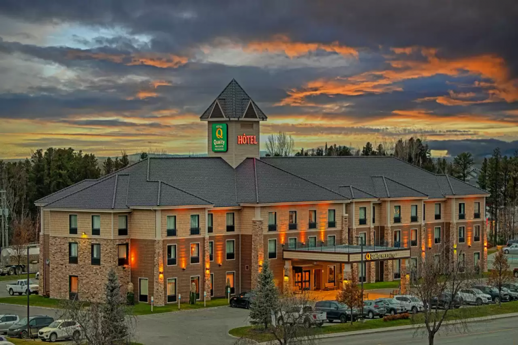 Quality Inn and Suites Val d Or, QC 2/15