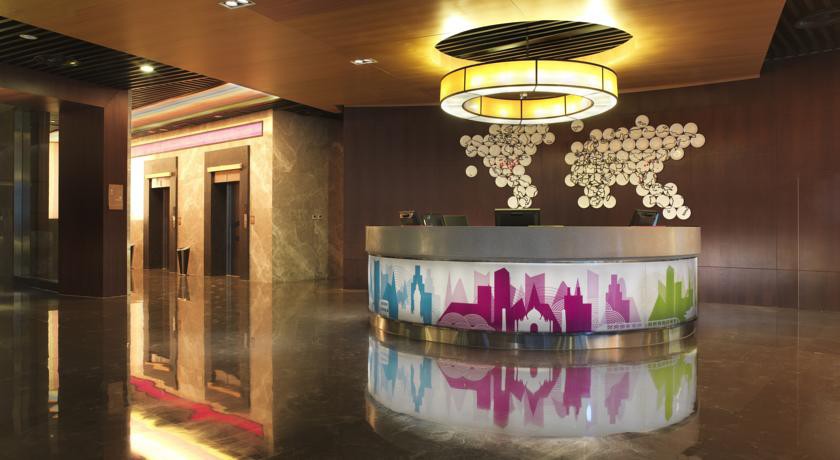 Aloft Zhengzhou Zhengdong New District 9/66