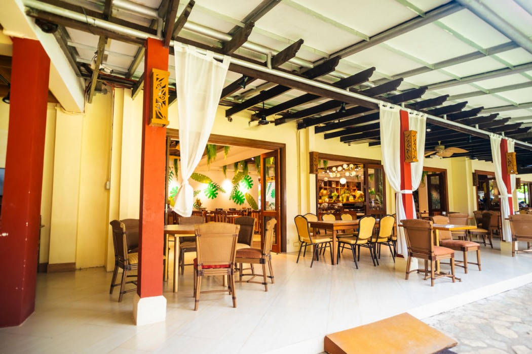 Boracay Tropics Resort Hotel 25/37