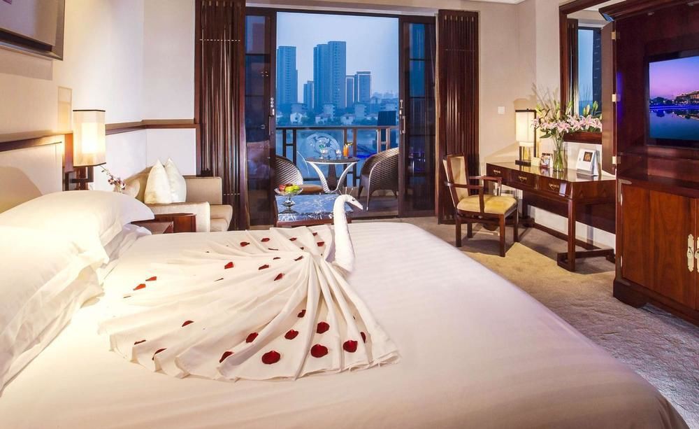 TONGQUETAI NEW CENTURY GRAND HOTEL 12/44