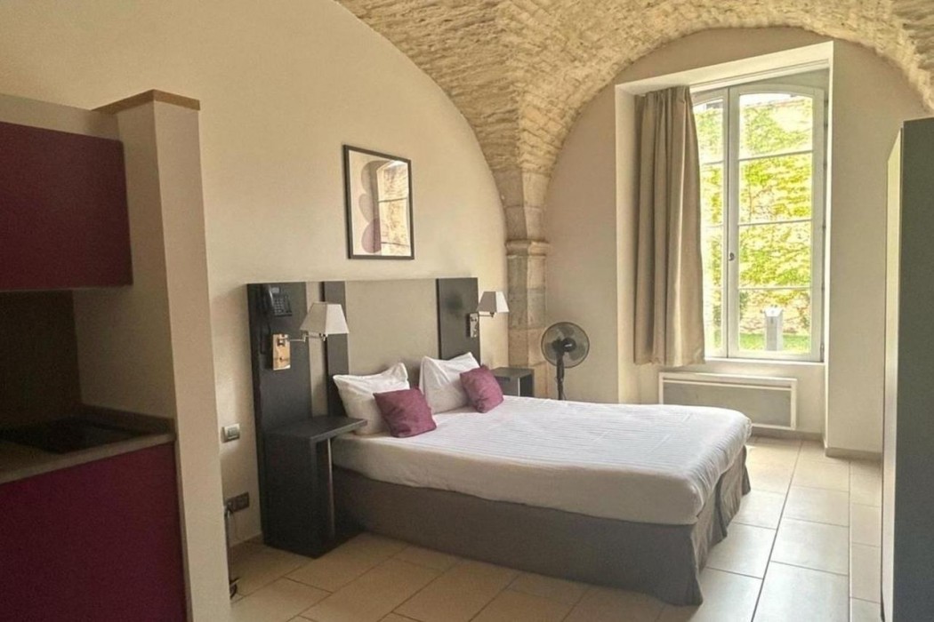 Appart'hotel Odalys City Dijon Centre Les Cordeliers 22/78