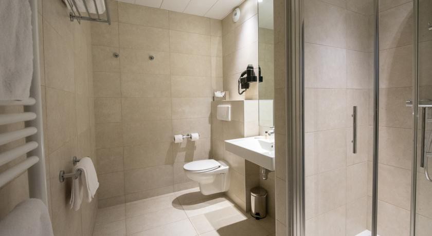 Hotel Vacances Bleues Royal Westminster Menton 30/54