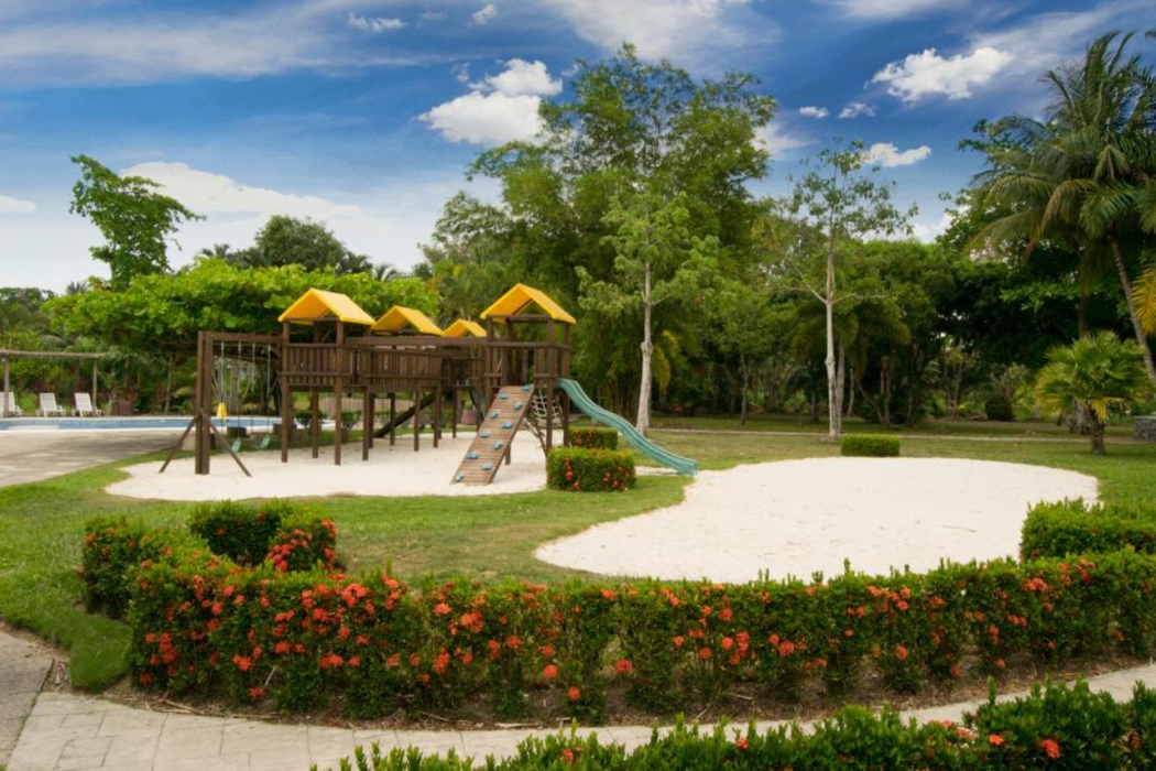 Amatique Bay Hotel 2/58