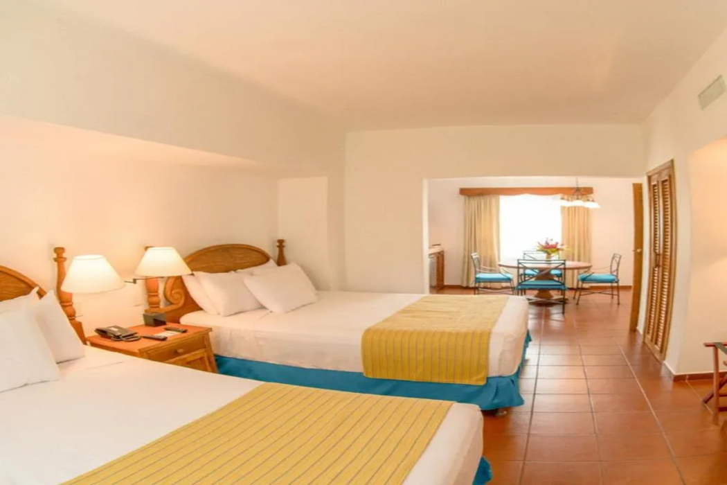 Amatique Bay Hotel 11/58