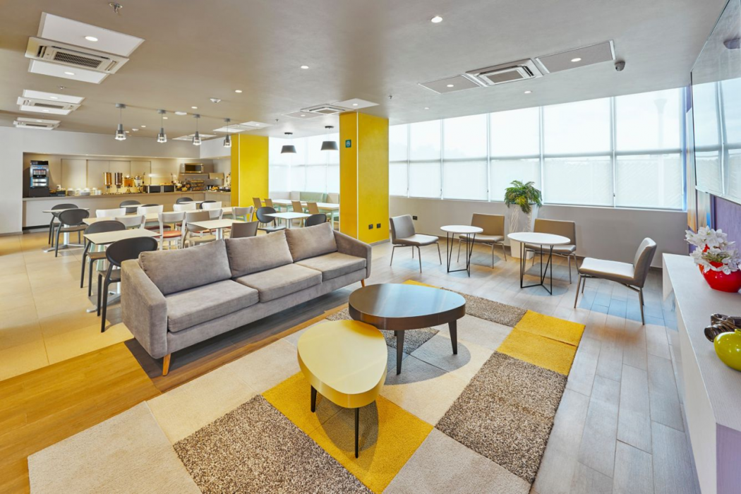 City Express Suites by Marriott Silao Aeropuerto 10/71