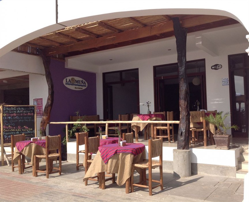 BAMBOO LODGE PARACAS 29/52