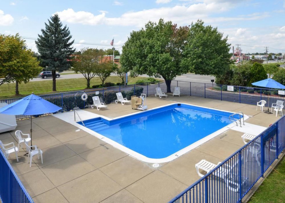 AMERICAS BEST VALUE INN 29/53