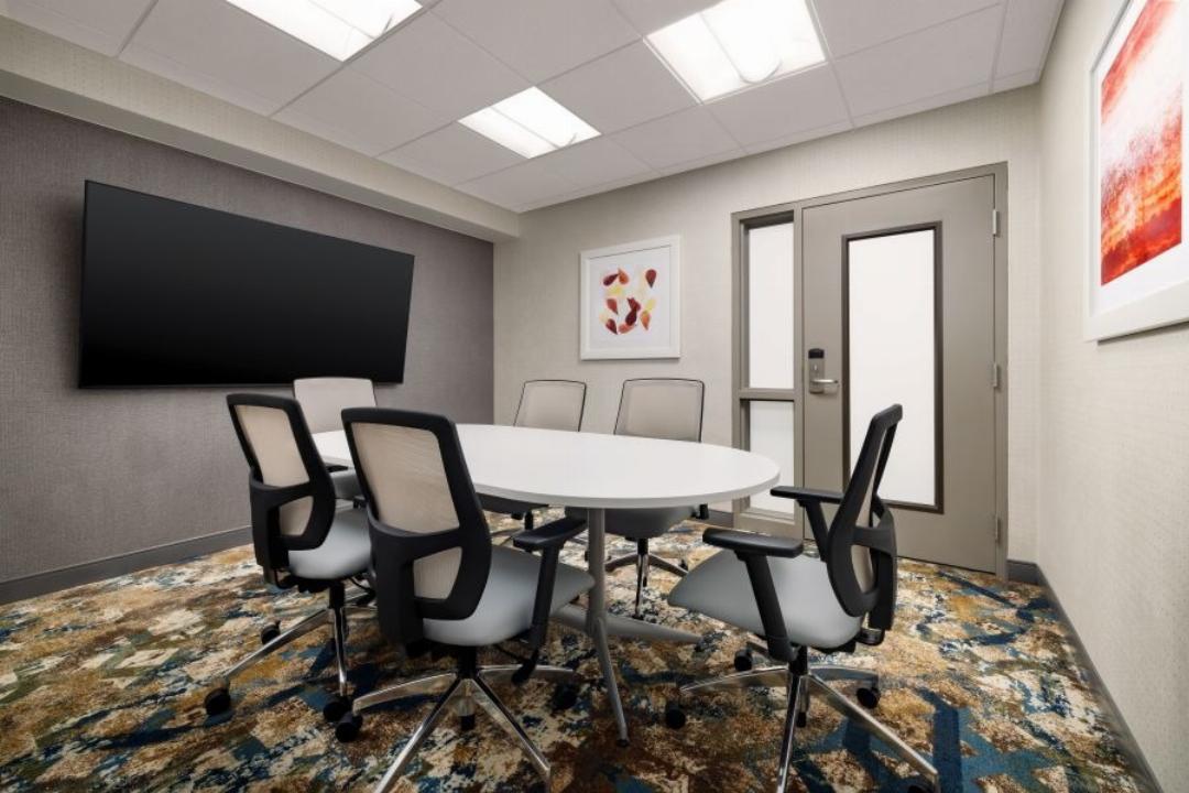 Hampton Inn & Suites Napa 21/64