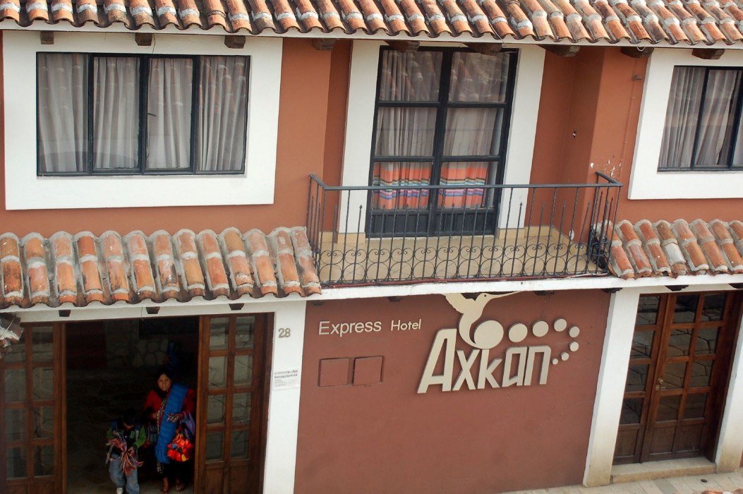 AXKAN EXPRESS HOTEL 49/92