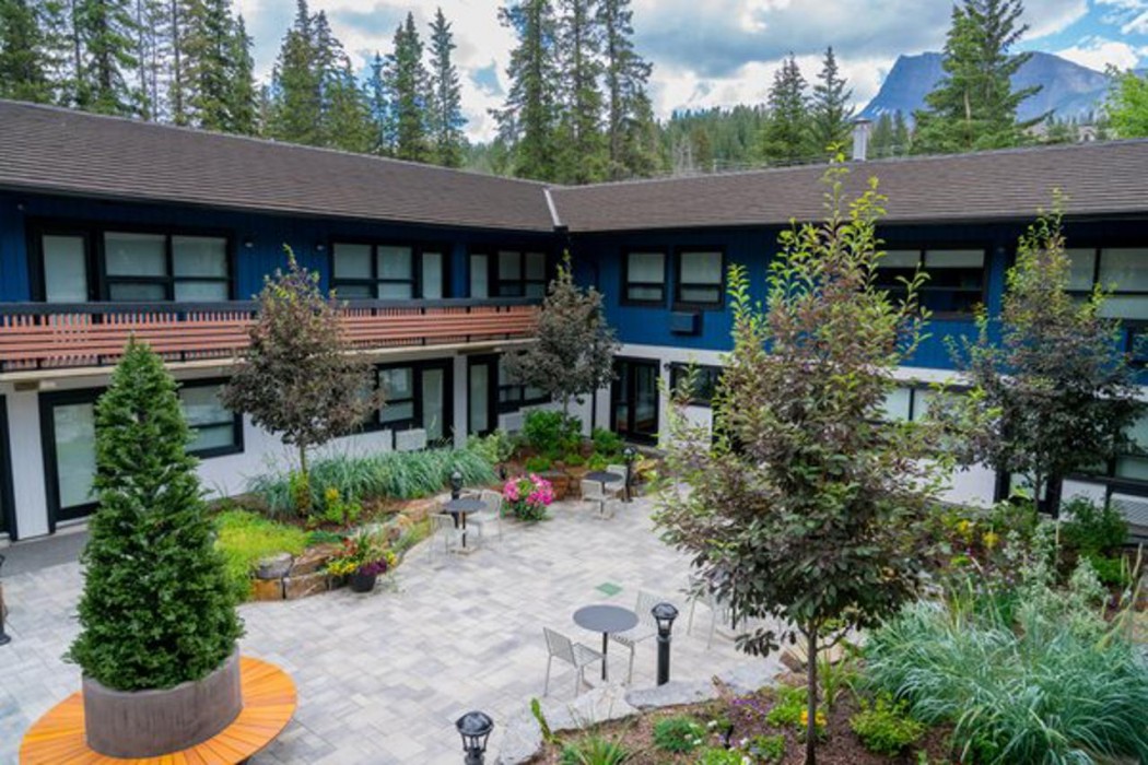 The Dorothy Motel 6/58