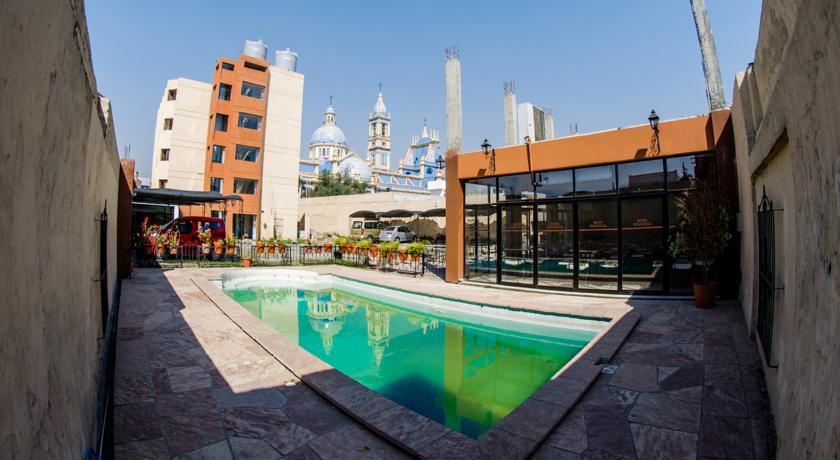 SAMKA HOTEL 1/51