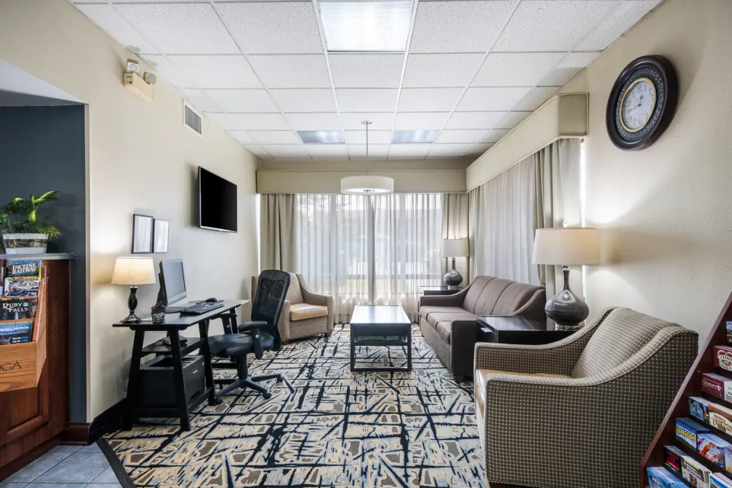 Clarion Inn Cleveland near University 4/31