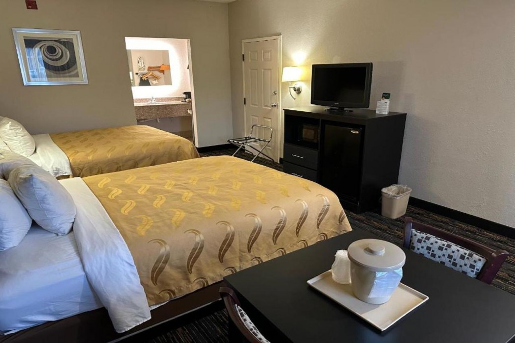 Quality Inn Ashland, KY 19/66