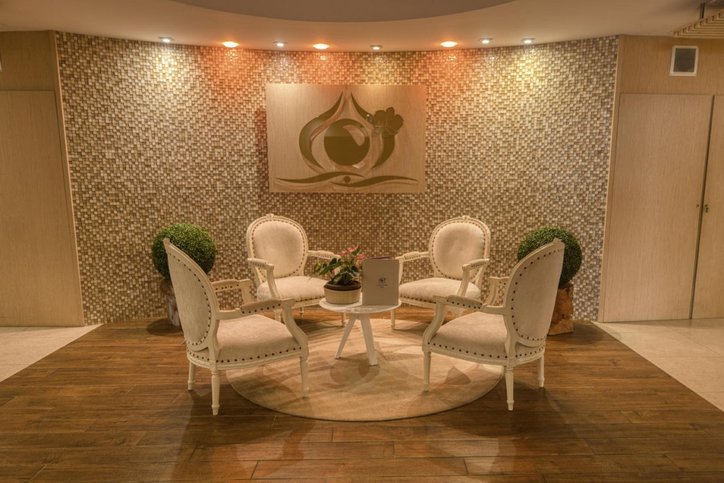 Akoya Hotel and Spa 35/68