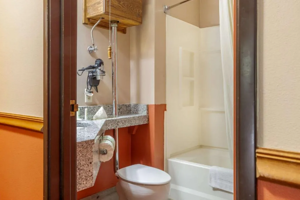 Quality Inn & Suites Prairie Du Chien 8/24