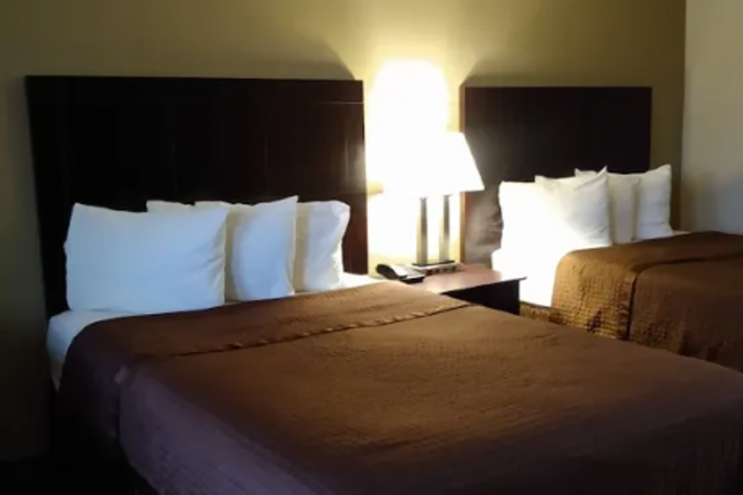 Deerfield Inn By Capital O Blytheville AR I55 11/34