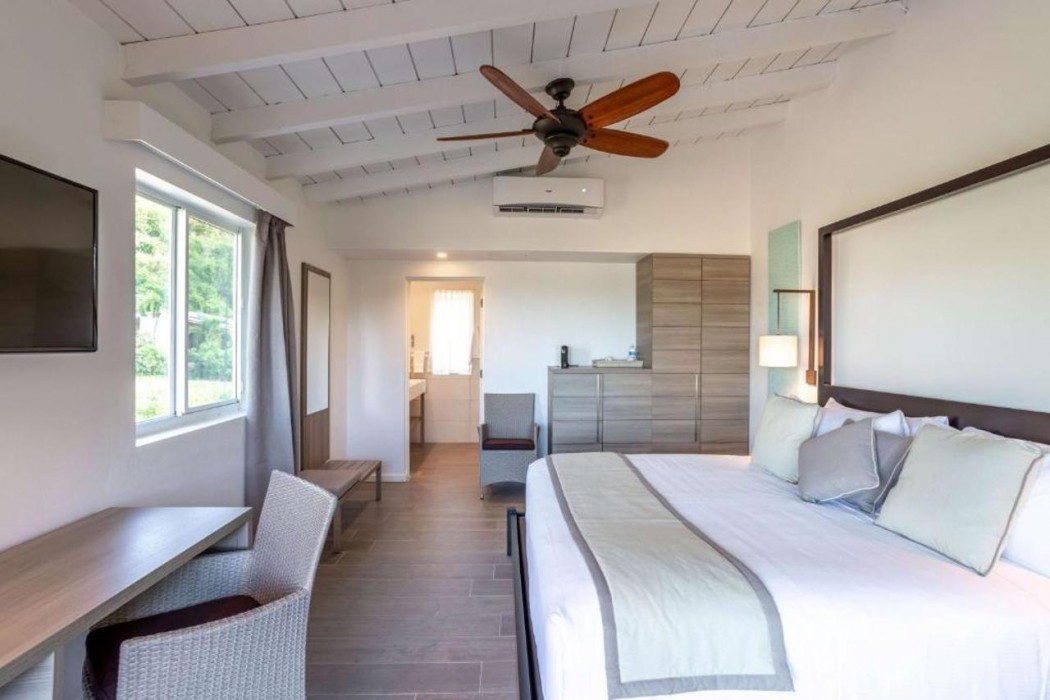 Wyndham Tortola BVI Lambert Beach Resort 5/47
