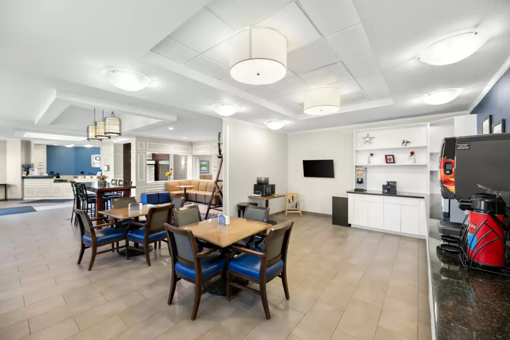 Quality Inn & Suites Big Spring 17/38