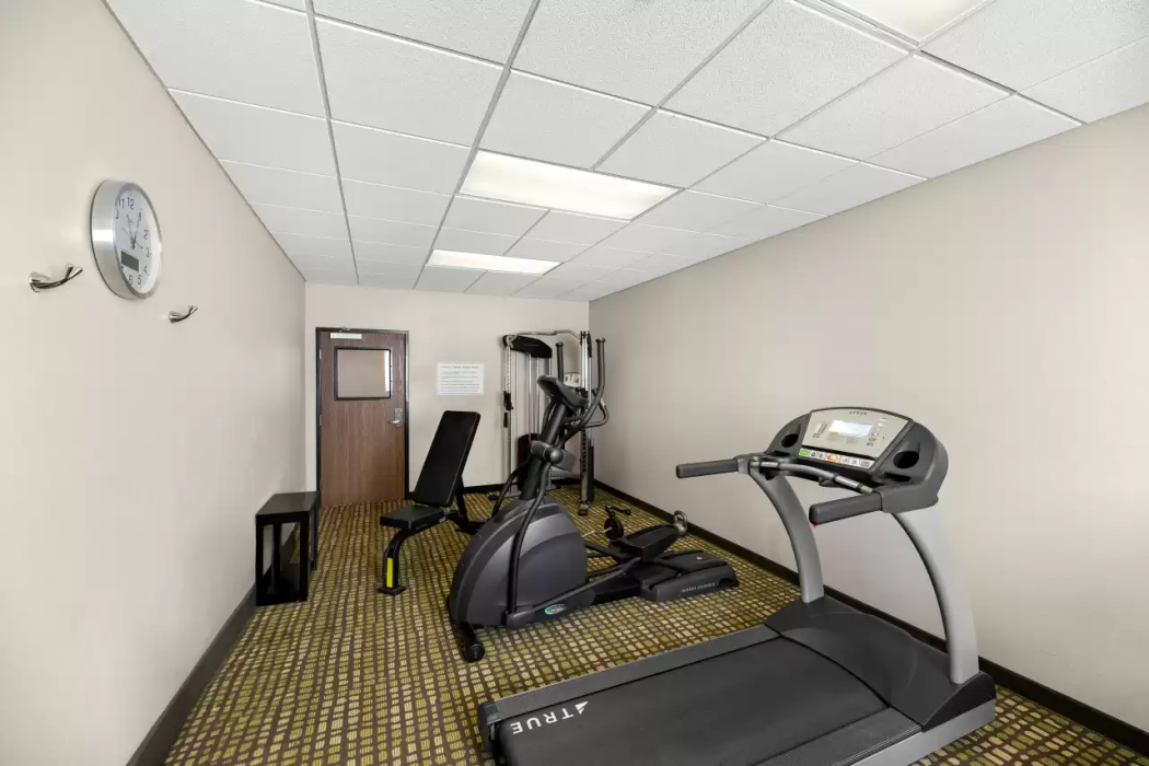 Quality Inn & Suites Big Spring 16/38