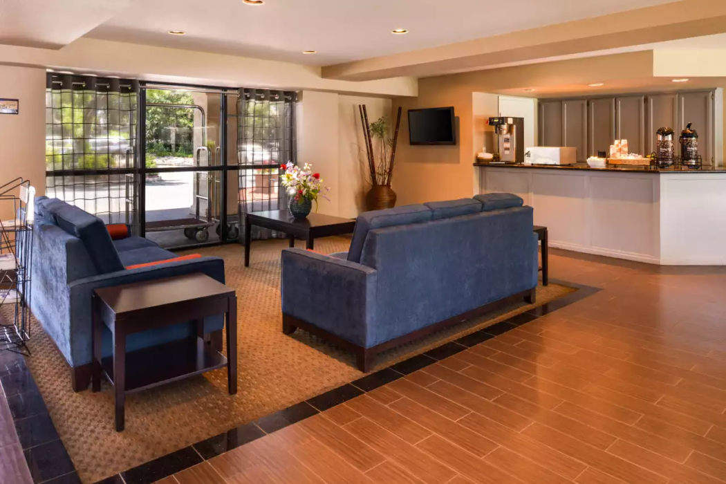 Rancho Cordova Inn 10/48