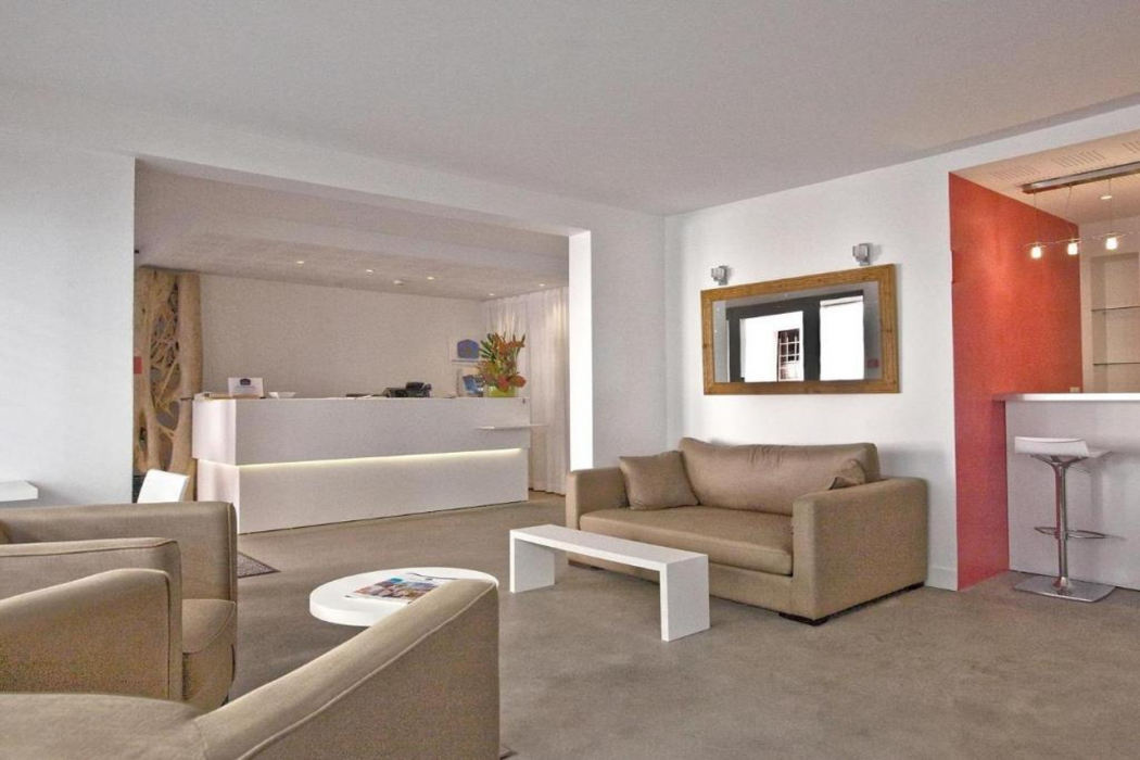 Hotel Kemaris 6/41