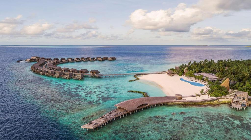 The St Regis Maldives Vommuli Resort 1/60