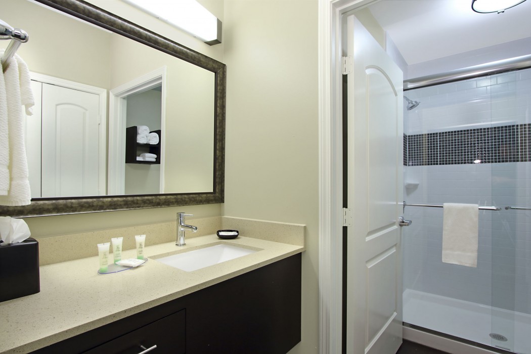 STAYBRIDGE SUITES HOUSTON - MEDICAL CENTER 13/56
