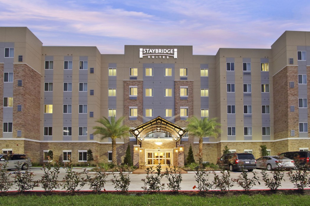 STAYBRIDGE SUITES HOUSTON - MEDICAL CENTER 31/56