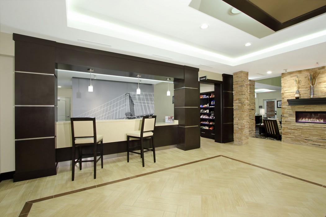 STAYBRIDGE SUITES HOUSTON - MEDICAL CENTER 4/56
